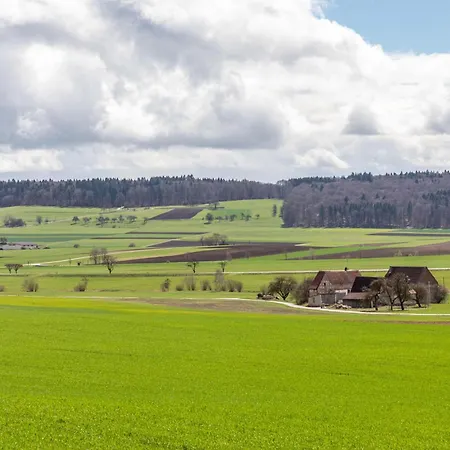 Em Biehl *