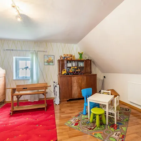 Em Biehl بيت للعطل *