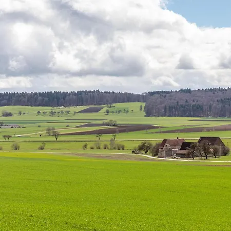 Em Biehl *