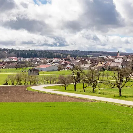 Em Biehl *